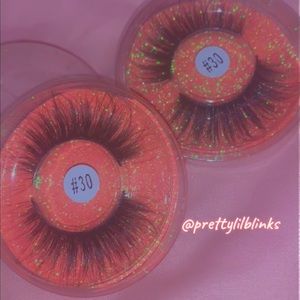 False eyelash strips